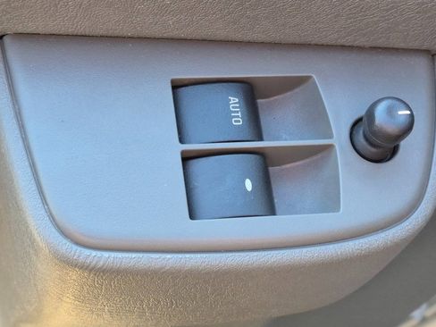 Certified 2024 GMC Savana 2500 Work Van w/ Driver Convenience Package image 14