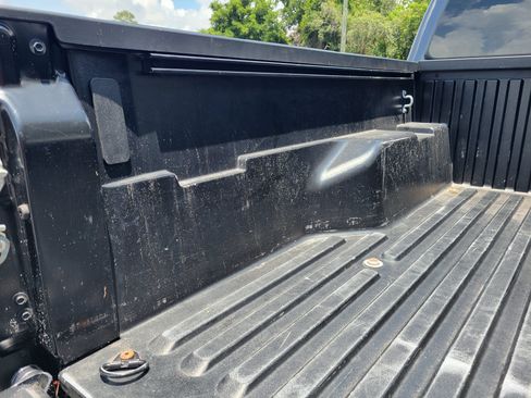 Used 2023 Toyota Tacoma SR5 RWD image 11