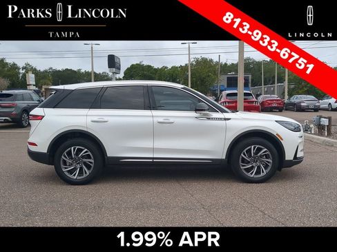 Certified 2023 Lincoln Corsair FWD w/ Equipment Group 101A image 3