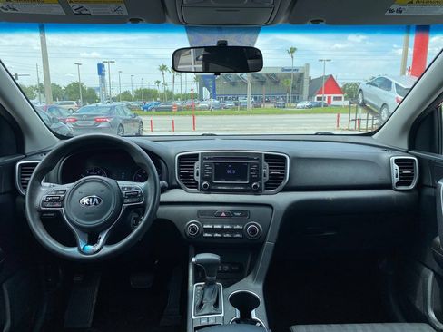 Used 2019 Kia Sportage LX FWD image 13