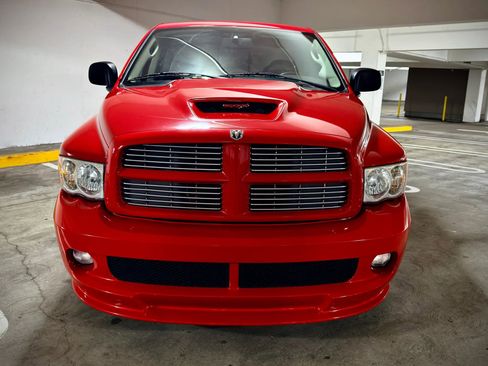 Used 2005 Dodge Ram 1500 Truck 2WD Quad Cab image 4