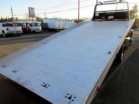 Used 2016 Ford F550 4x4 Regular Cab Super Duty image 50