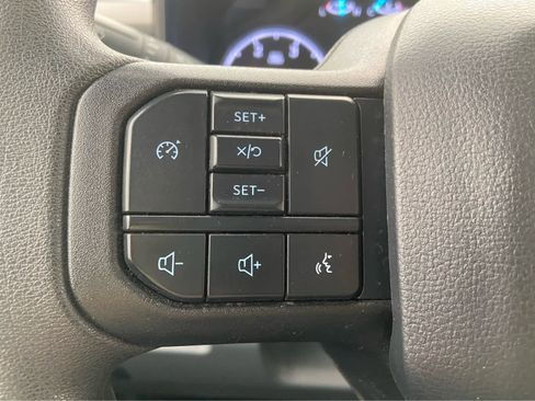 Used 2025 Ford F250 XLT AWD/4WD image 21