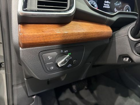 Used 2023 Audi Q5 2.0T Premium Plus image 12