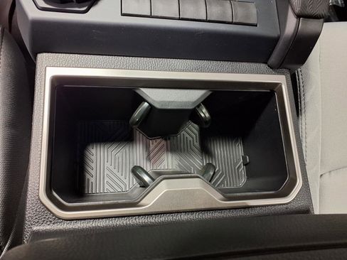 Used 2026 Toyota Tacoma SR5 image 19