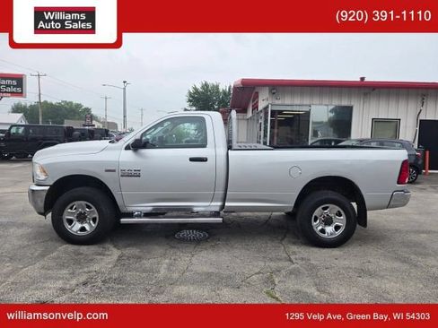 Used 2018 RAM 3500 Tradesman w/ Chrome Appearance Group AWD/4WD image 6