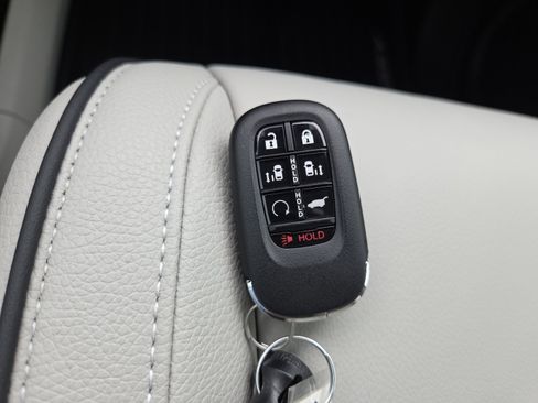 New 2026 Honda Odyssey Touring image 35