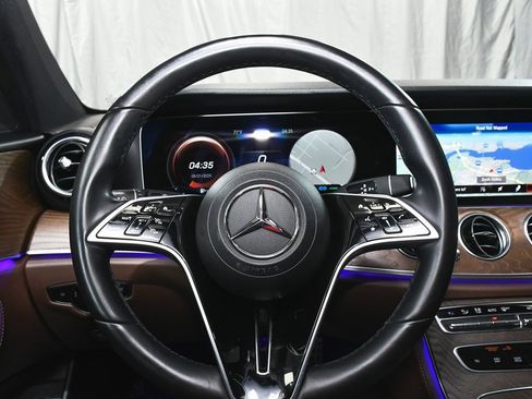 Used 2022 Mercedes-Benz E 450 4MATIC All-Terrain Wagon image 34