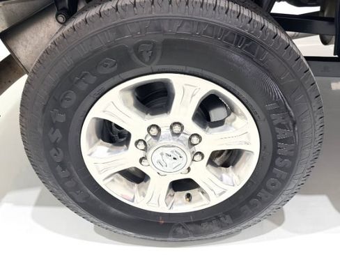 Used 2026 RAM 2500 Big Horn AWD/4WD image 16