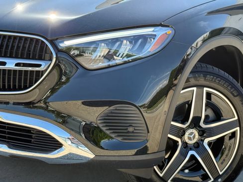 Used 2026 Mercedes-Benz GLC 300 image 3