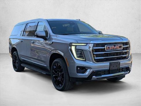 New 2026 GMC Yukon XL Elevation w/ Elevation Premium Package AWD/4WD image 7