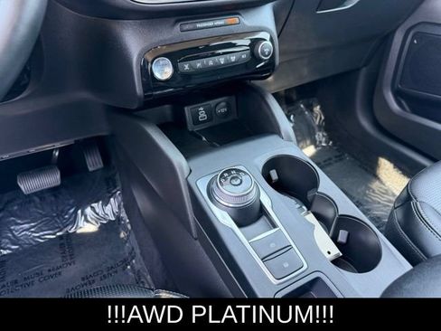 Used 2024 Ford Escape Platinum AWD/4WD image 20