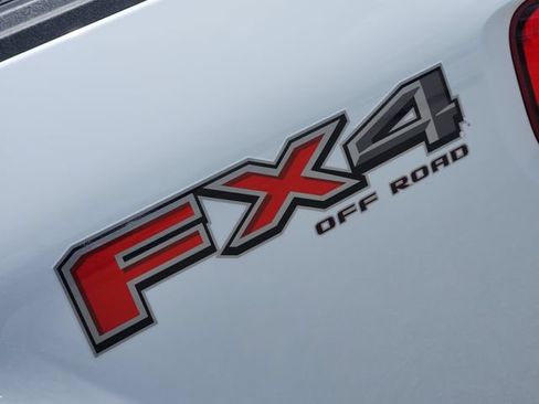 Used 2023 Ford F150 Lariat w/ FX4 Off-Road Package AWD/4WD image 13
