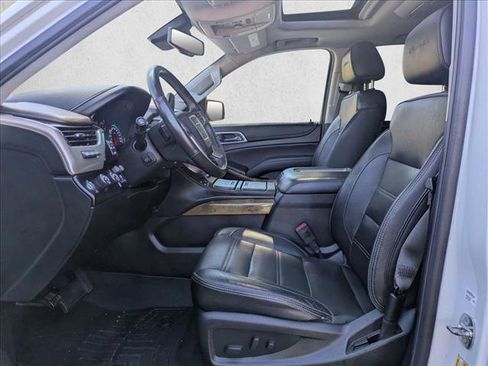 Used 2017 GMC Yukon Denali w/ Open Road Package image 17