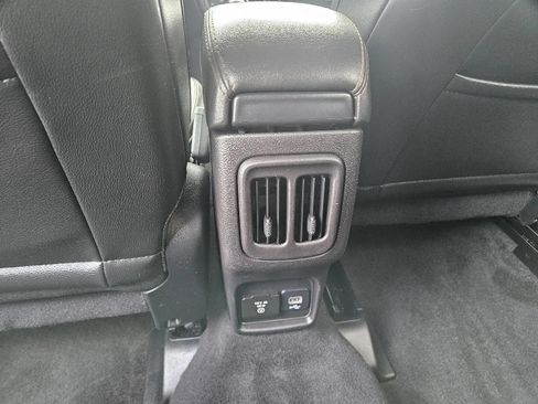 Used 2019 Jeep Compass Limited w/ Safety & Security Group AWD/4WD image 19
