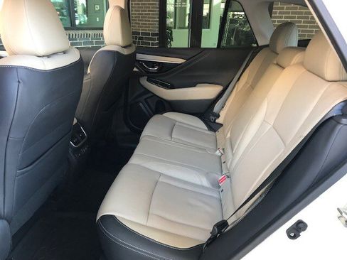 Used 2020 Subaru Outback Limited w/ Popular Package #2 image 7