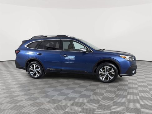 Used 2021 Subaru Outback Touring XT AWD/4WD image 23