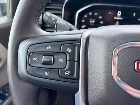 Used 2025 GMC Sierra 1500 SLT w/ SLT Premium Package image 34