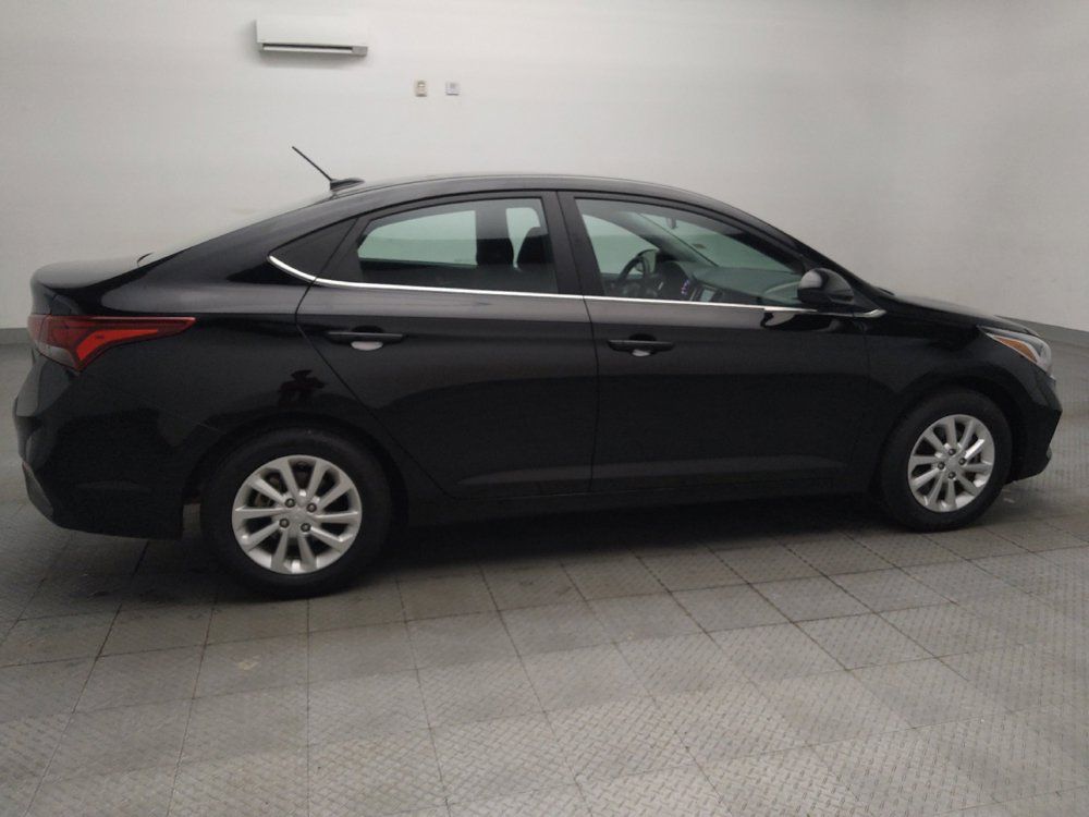 Used 2022 Hyundai Accent SEL FWD image 10