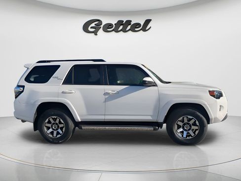 Used 2020 Toyota 4Runner TRD Off-Road image 12