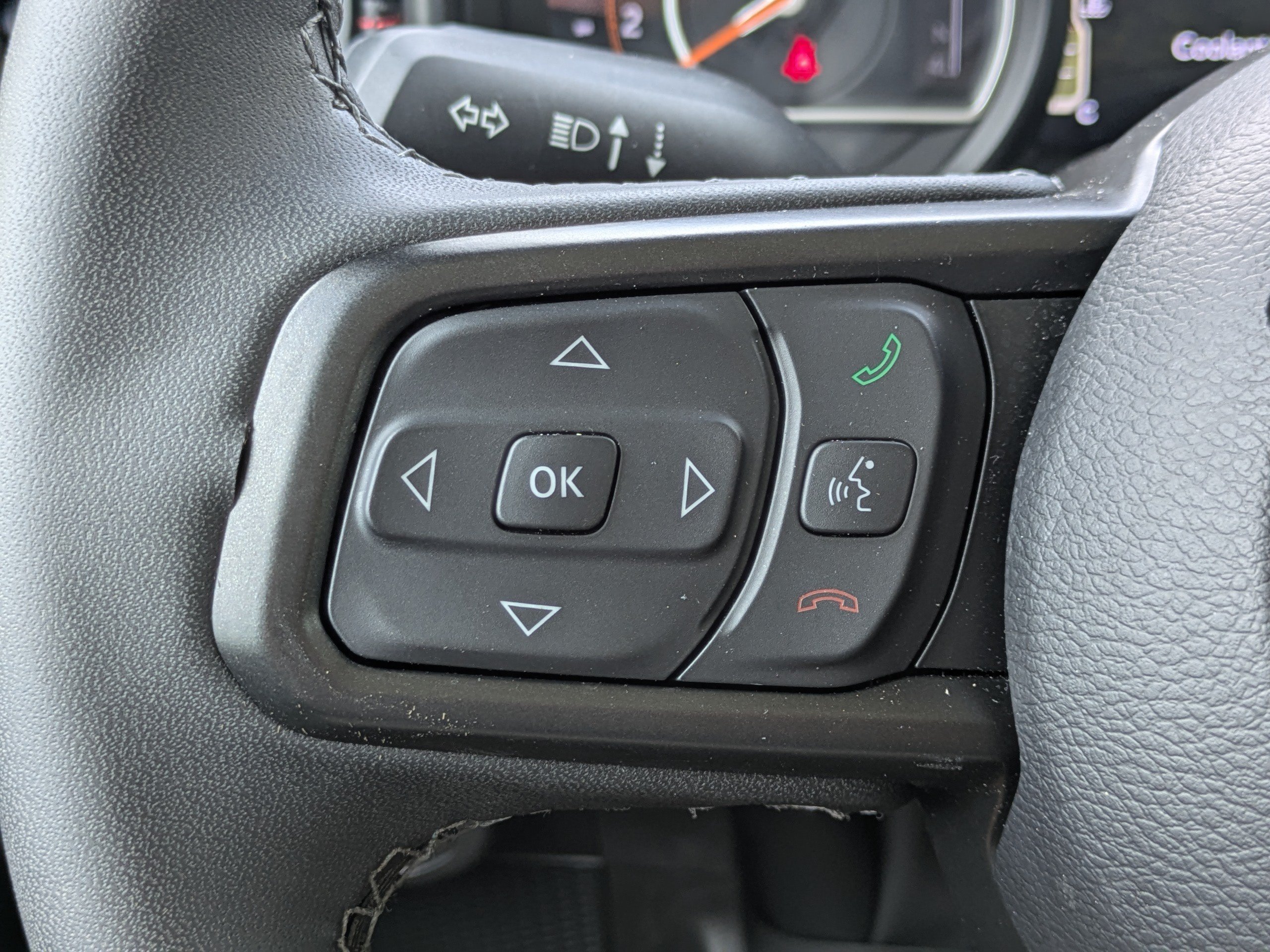 Used 2026 Jeep Wrangler Unlimited Rubicon AWD/4WD image 18