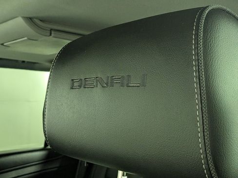 Used 2018 GMC Yukon Denali w/ Denali Ultimate Package image 18