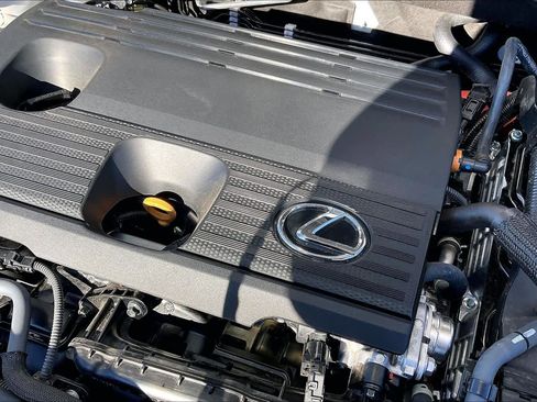 Used 2025 Lexus NX 300h AWD w/ Luxury Package image 32