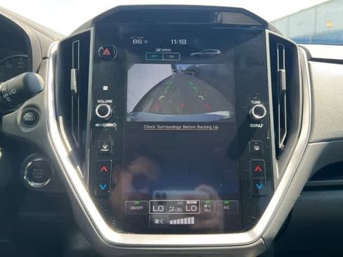 Used 2024 Subaru Crosstrek 2.0i Premium w/ Crosstrek Mirror Package image 33