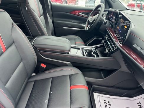 New 2026 Chevrolet Traverse RS w/ LPO, Floor Liner Package image 31