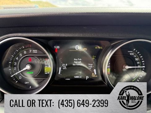 Used 2023 Jeep Wrangler Unlimited Sahara w/ Cold Weather Group AWD/4WD image 20