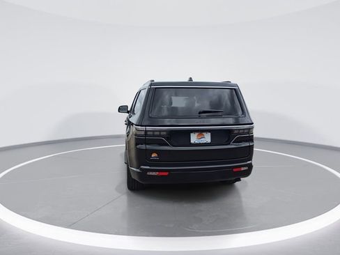 New 2026 Jeep Grand Wagoneer 2WD image 7