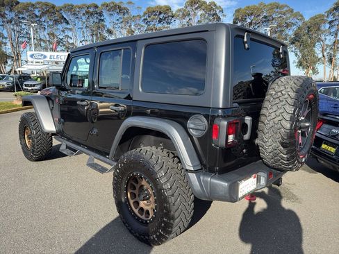 Used 2020 Jeep Wrangler Unlimited Rubicon image 3