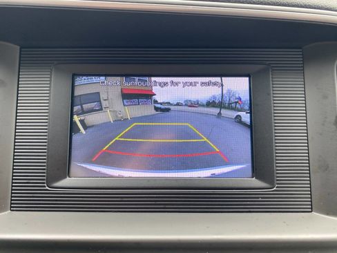 Used 2019 Hyundai Elantra SE image 16