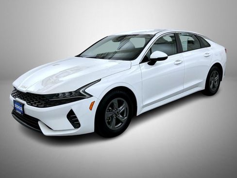 Used 2023 Kia K5 LXS FWD image 1