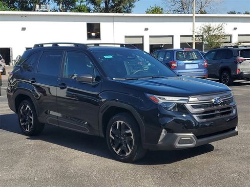 Used 2025 Subaru Forester Limited w/ Popular Package #1 image 2