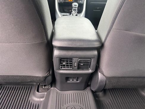 Certified 2023 Toyota RAV4 XLE image 29