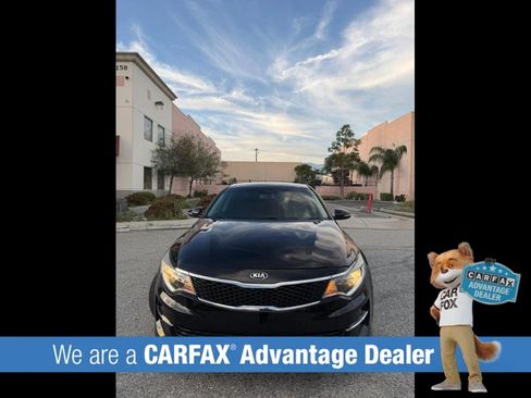 Used 2018 Kia Optima LX w/ 17" Alloy Wheels Package FWD image 12