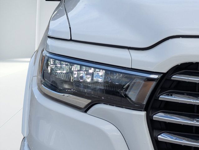 New 2026 RAM 1500 Laramie AWD/4WD image 9
