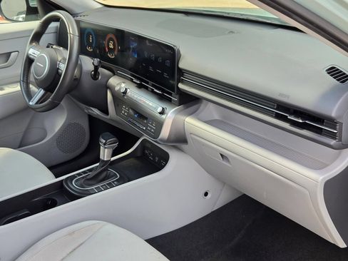 Used 2024 Hyundai Kona SEL FWD image 29