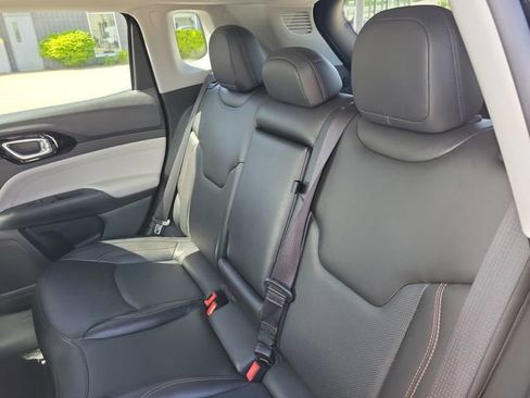 Used 2022 Jeep Compass Limited AWD/4WD image 22