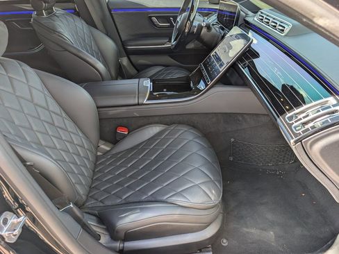 Used 2022 Mercedes-Benz S 580 4MATIC Sedan image 12