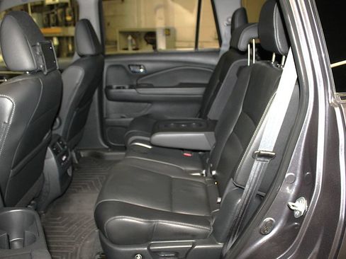 Used 2021 Honda Pilot EX-L image 27