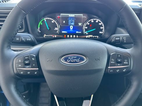 Certified 2024 Ford Maverick Lariat w/ Black Appearance Package image 26