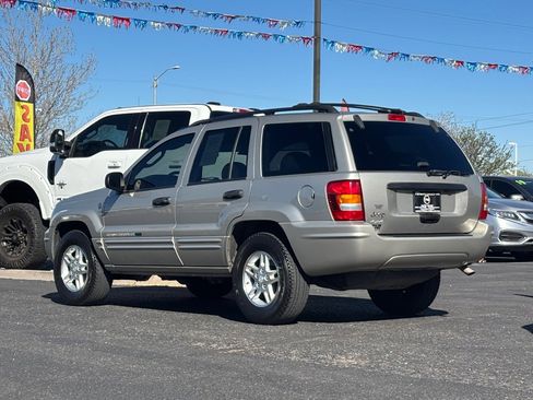 Used 2004 Jeep Grand Cherokee Laredo w/ Cold Weather Group image 40