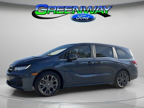 Used 2025 Honda Odyssey Touring image 1