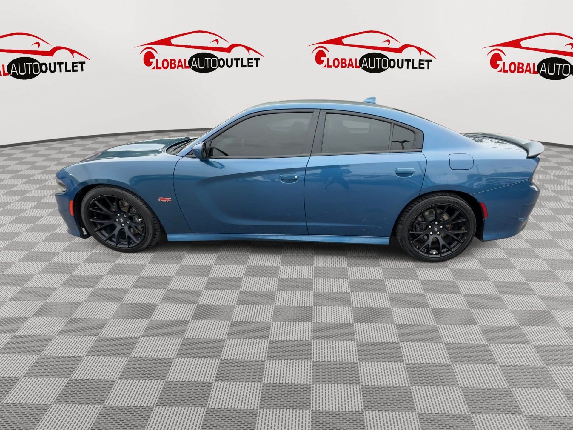 Used 2020 Dodge Charger Scat Pack RWD image 7