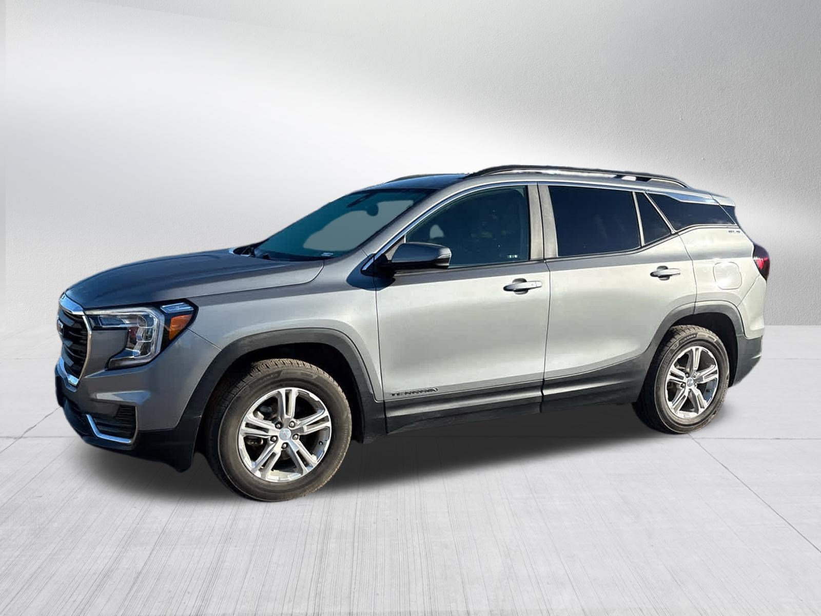 Used 2023 GMC Terrain SLE w/ Driver Convenience Package AWD/4WD image 10