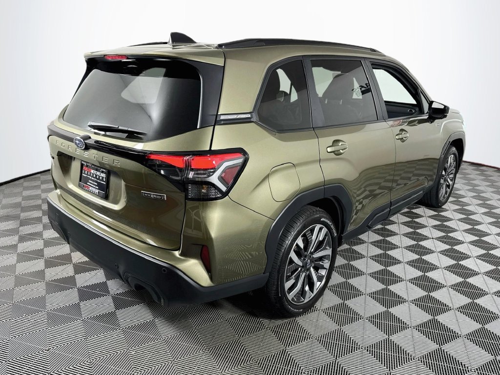 Used 2026 Subaru Forester Touring AWD/4WD image 7