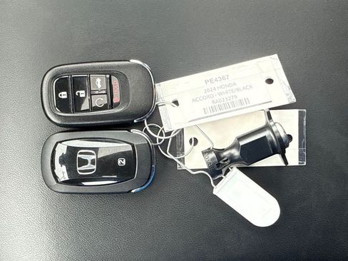 Certified 2024 Honda Accord Touring image 4