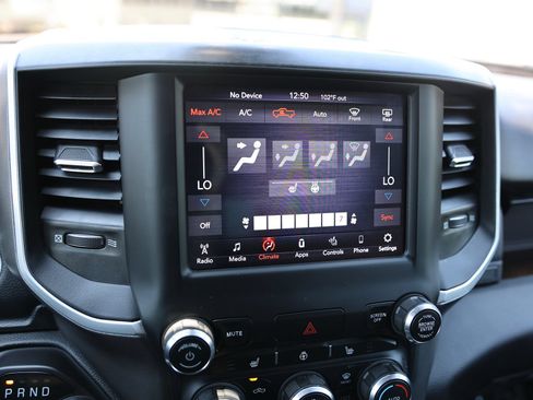 Used 2021 RAM 1500 Big Horn AWD/4WD image 25